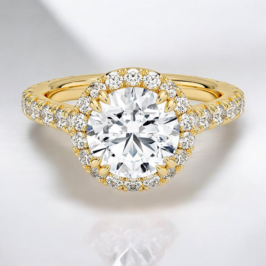Luxe Halo Lab Grown Diamond Bridal Set – Timeless Symbol of Love and Commitment