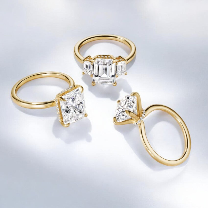 Secret Halo Lab Grown Diamond Engagement Ring β Elegant and Delicate Design