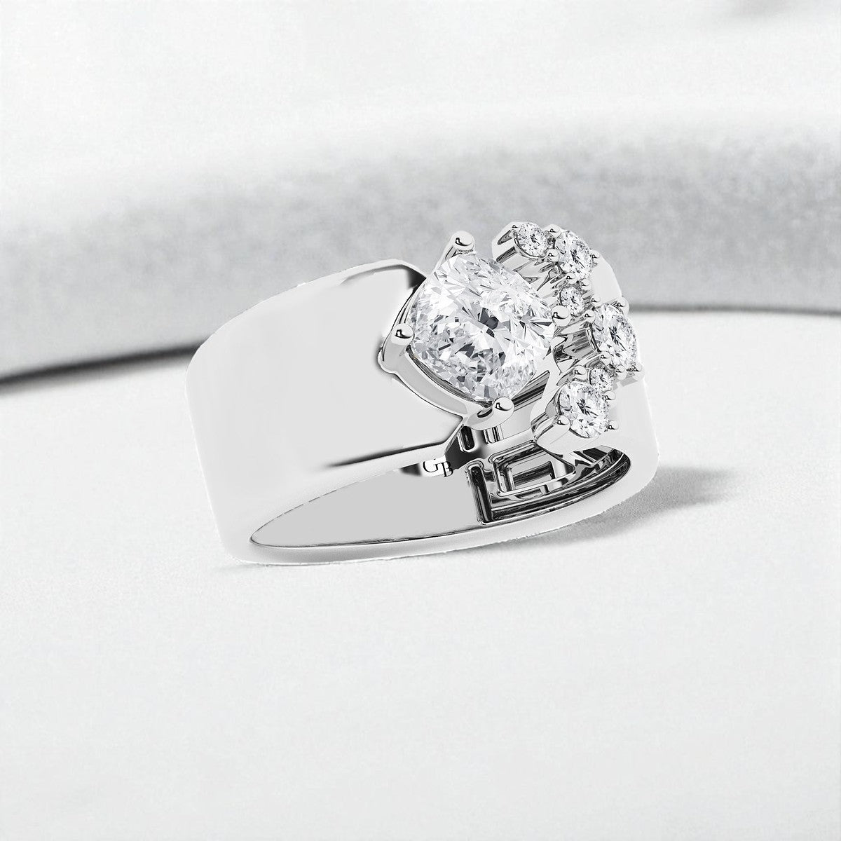 Cushion & Round Lab Grown Diamond Cigar Fashion Band