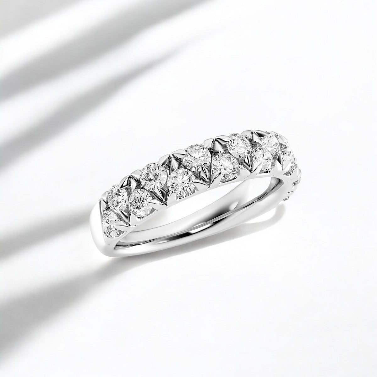 Round Lab Grown Diamond Alternating Fashion Band