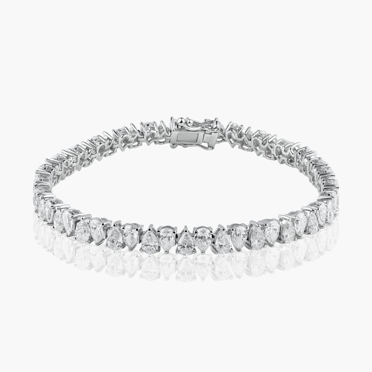 18K White Gold Pear Diamond Tennis Bracelet - B605221