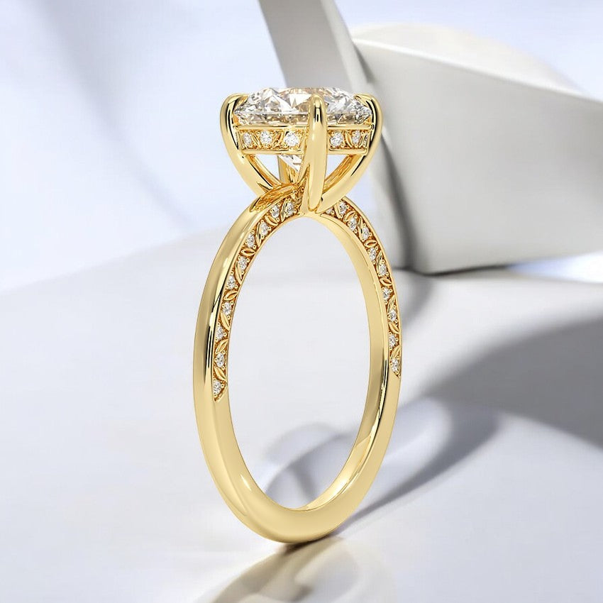 Lab Grown Diamond Engagement Ring – Sophisticated and Modern Appeal