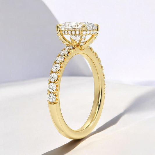 Petite Lab Grown Diamond Engagement Ring – Elegant and Delicate Design