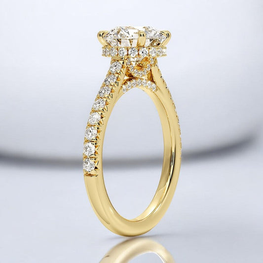 Lab Grown Diamond Engagement Ring – Timeless Beauty with a Classic Twist