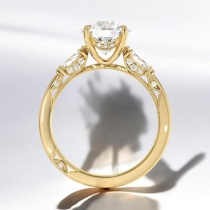 Lab Grown Diamond Engagement Ring – Charming and Graceful Aesthetic