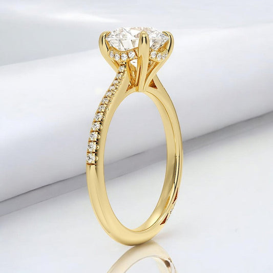 Lab Grown Diamond Engagement Ring – Elegant and Delicate Design