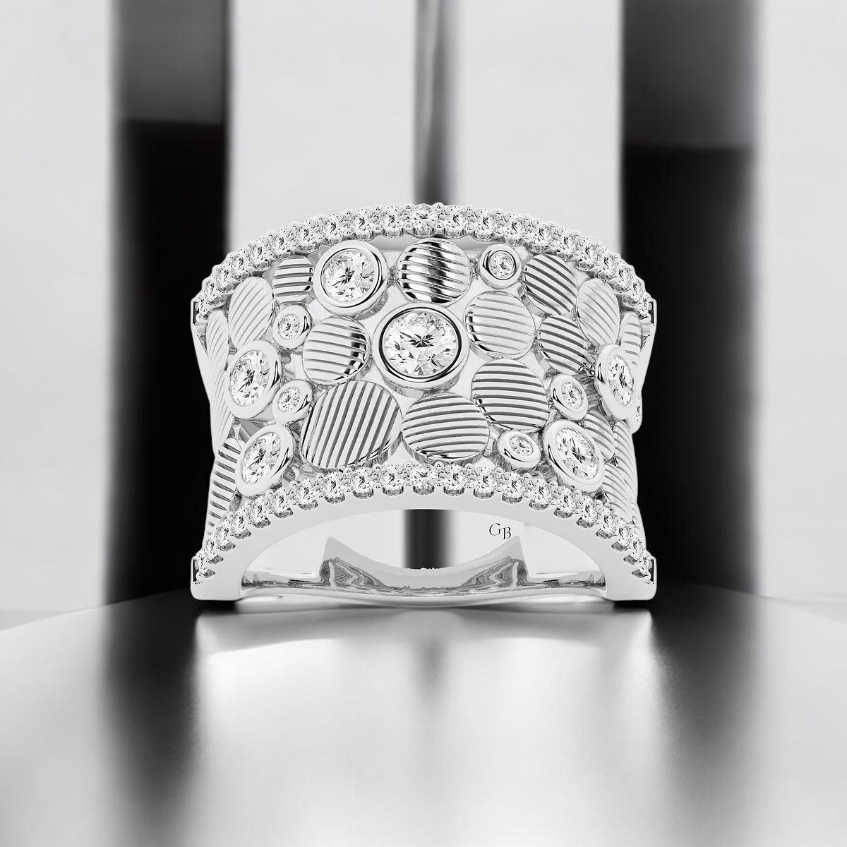 Round Lab Grown Diamond Cigar Pebbles Fashion Band