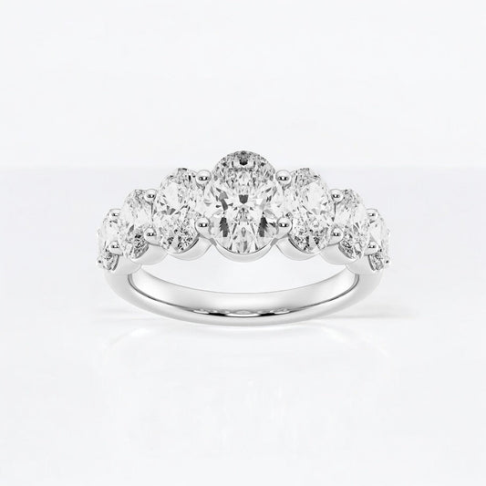 Oval Lab Grown Diamond Graduating Fashion Band