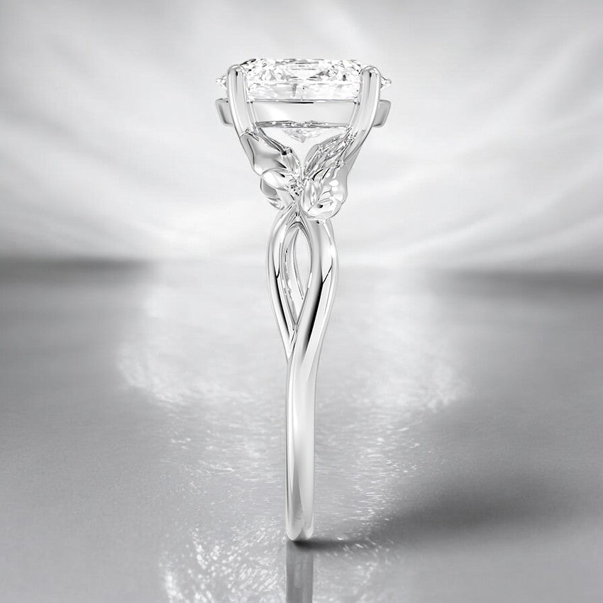 Solitaire Lab Grown Diamond Engagement Ring - A Timeless Masterpiece for Your Love Story