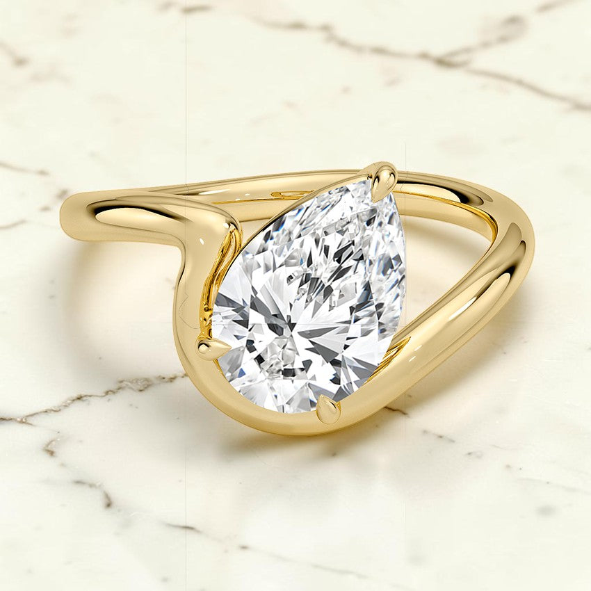 Zephyr Solitaire Ring in 14K Yellow Gold