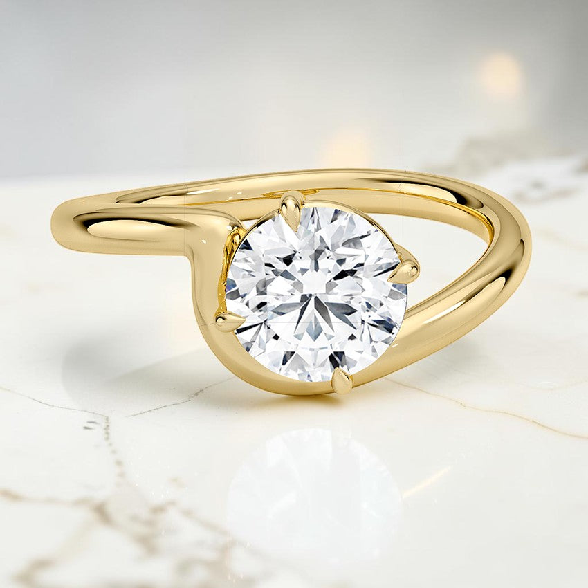 Zephyr Solitaire Ring in 14K Yellow Gold