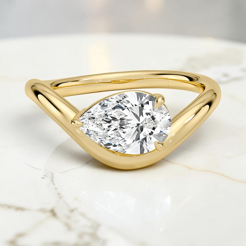 Contour Solitaire Ring in 14K Yellow Gold