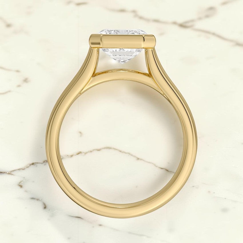 Stella 4mm Bezel Ring in 14K Yellow Gold