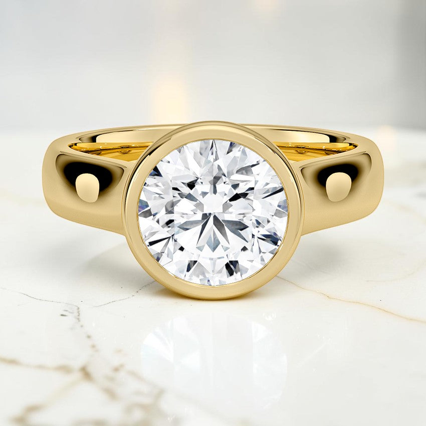 Stella 4mm Bezel Ring in 14K Yellow Gold