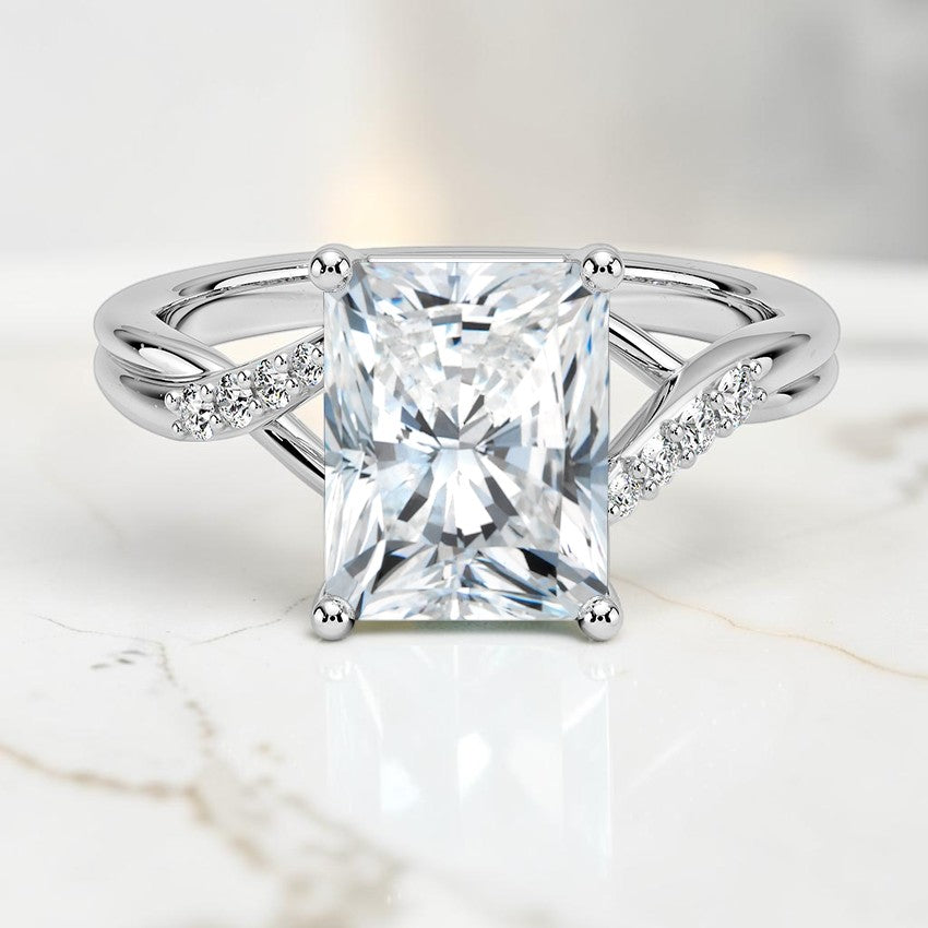 Florette Diamond Ring (1/15 ct. tw.) in 14K White Gold
