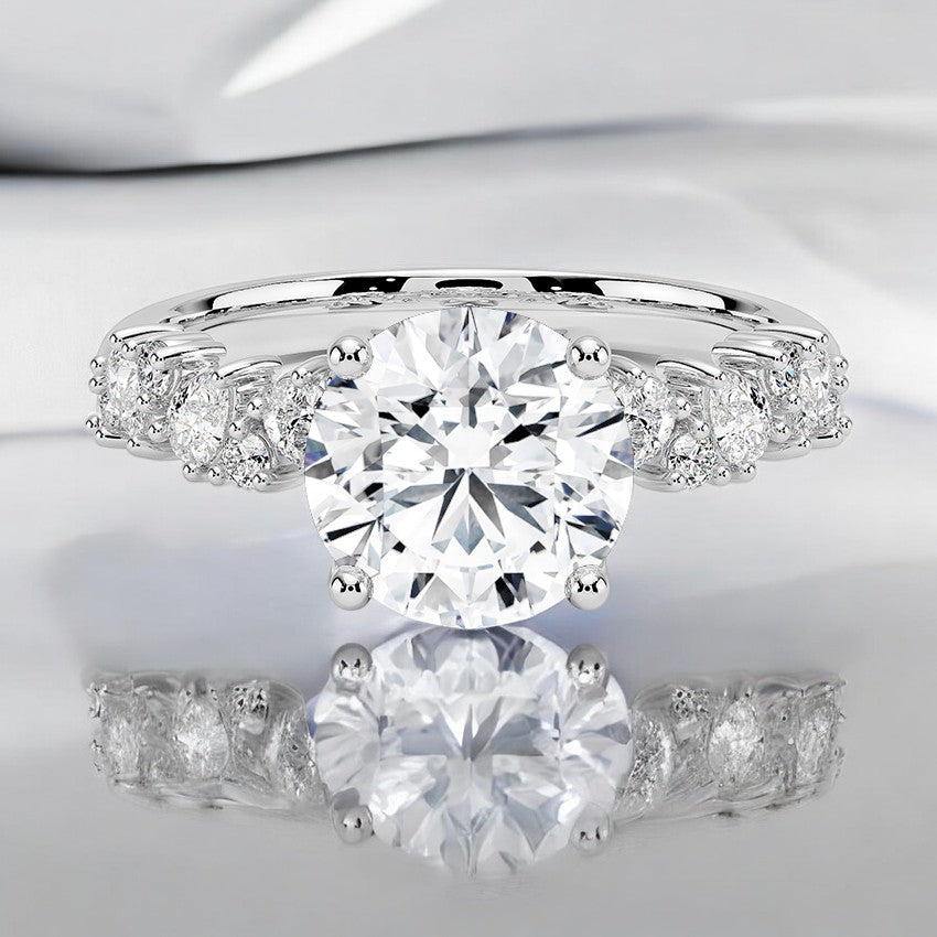 Lab Grown Diamond Engagement Ring - A Unique Blend of Style and Grace