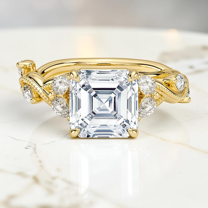 Vintage Hidden Eden Diamond Ring (3/8 ct. tw.) in 14K Yellow Gold