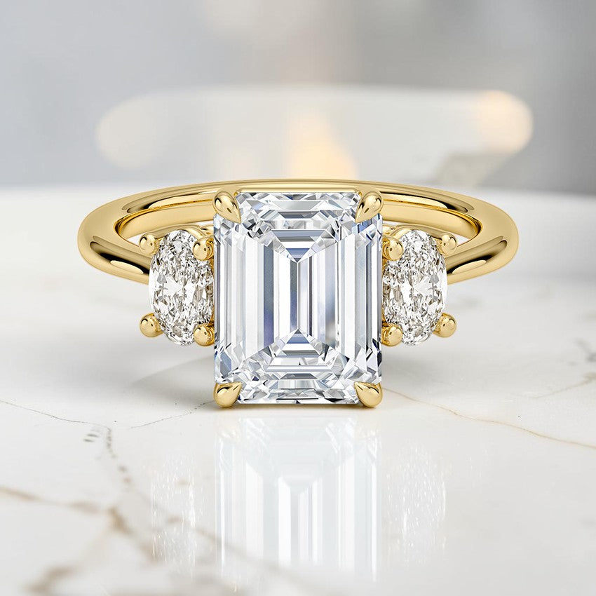 Oval-Cut Three Stone Diamond Ring (1/2 ct. tw.) in 14K Yellow Gold