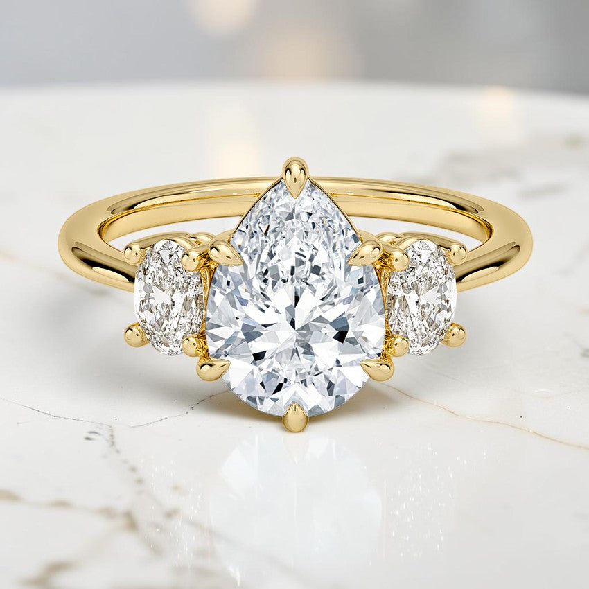 Oval-Cut Three Stone Diamond Ring (1/2 ct. tw.) in 14K Yellow Gold