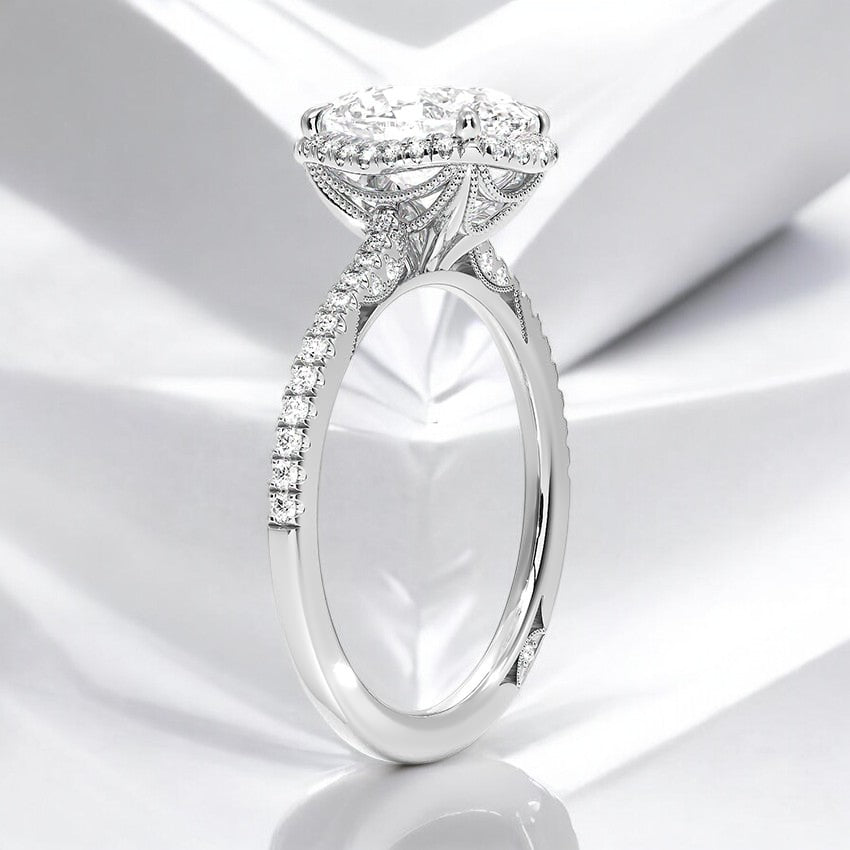 Lab Grown Diamond Engagement Ring - Effortless Elegance in Every Detail