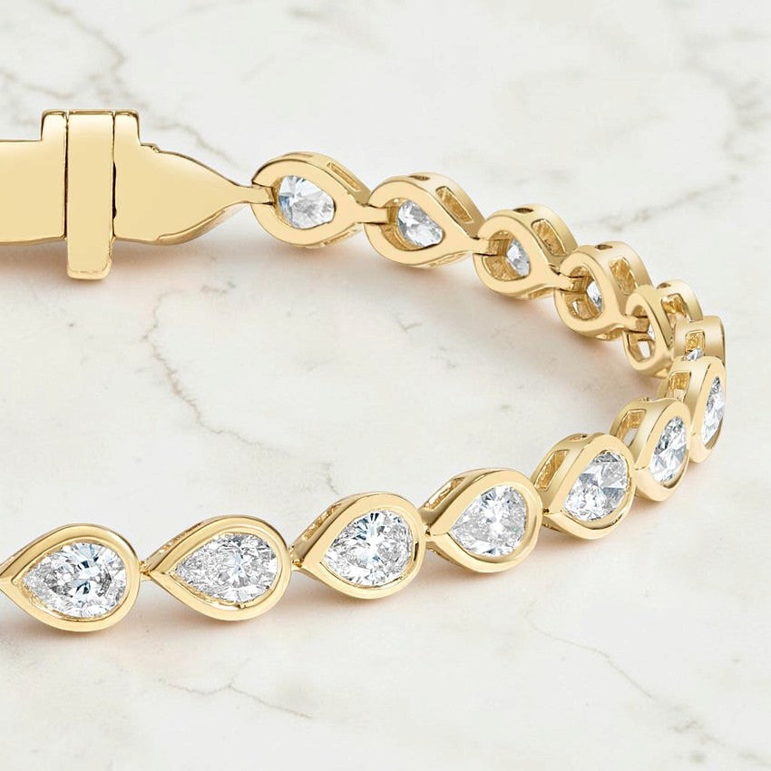Elysian Pear Lab Diamond Bezel Tennis Bracelet