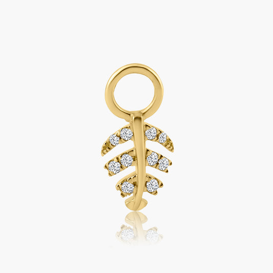 14K Yellow Gold Dainty Pendant - L606103