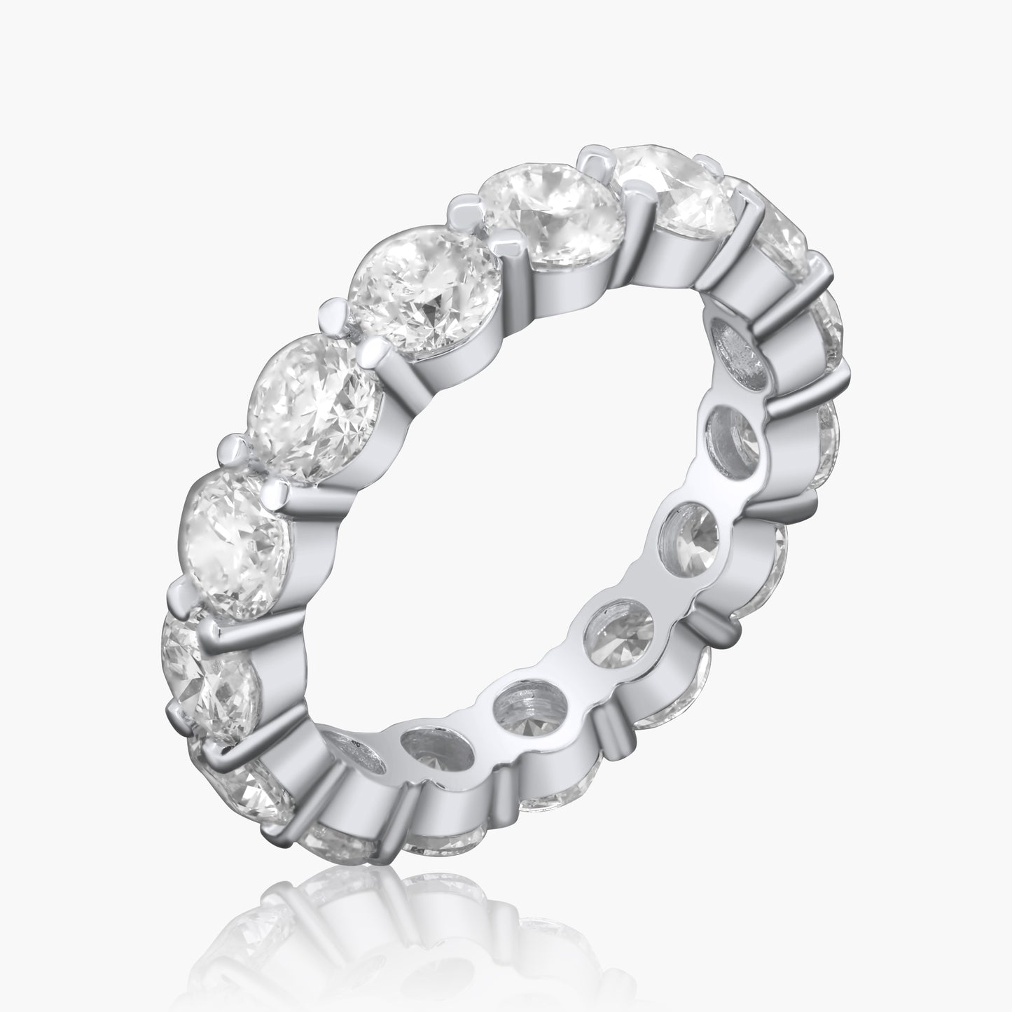 18K White Gold Round Diamond Eternity Band - R19486B