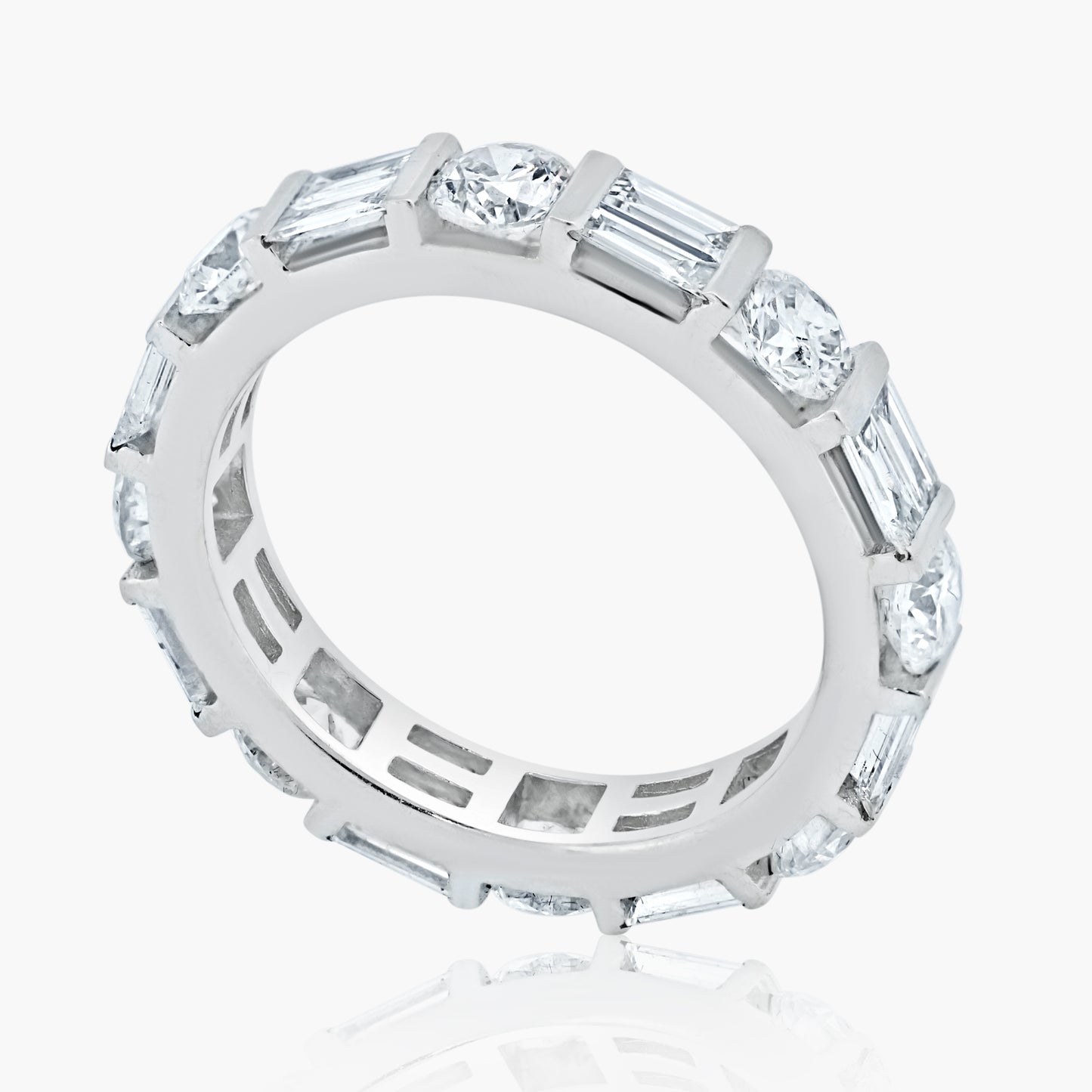 18K White Gold Baguette Eternity Band - R60436501