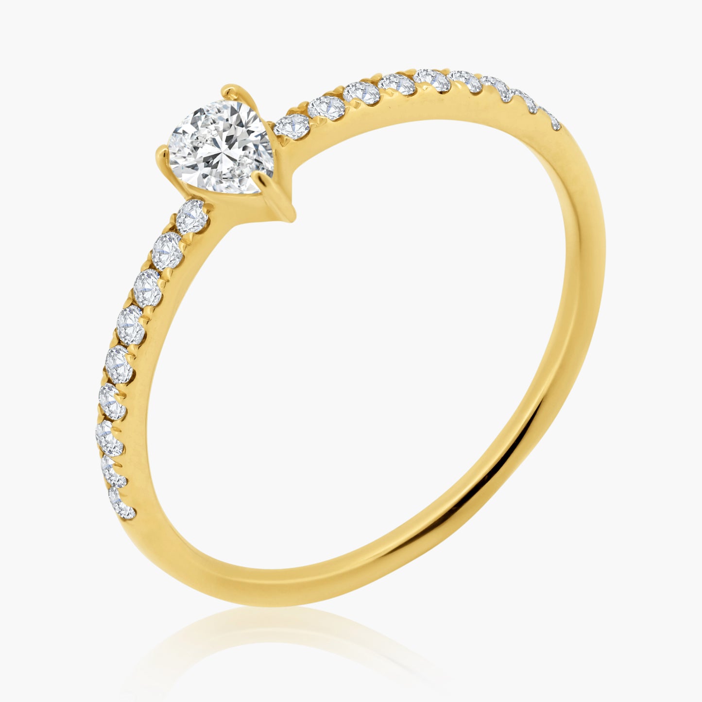 14K Yellow Gold Center Pear Diamond Ring - R60595905