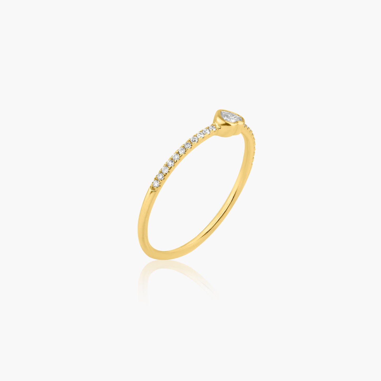 14K Yellow Gold Dainty Center Heart Bezel Ring - R60601905