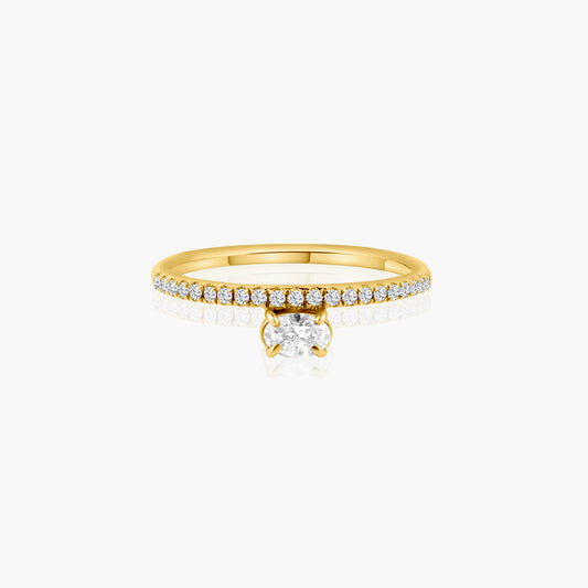 14K Yellow Gold Dainty Center Oval Ring - R60603101