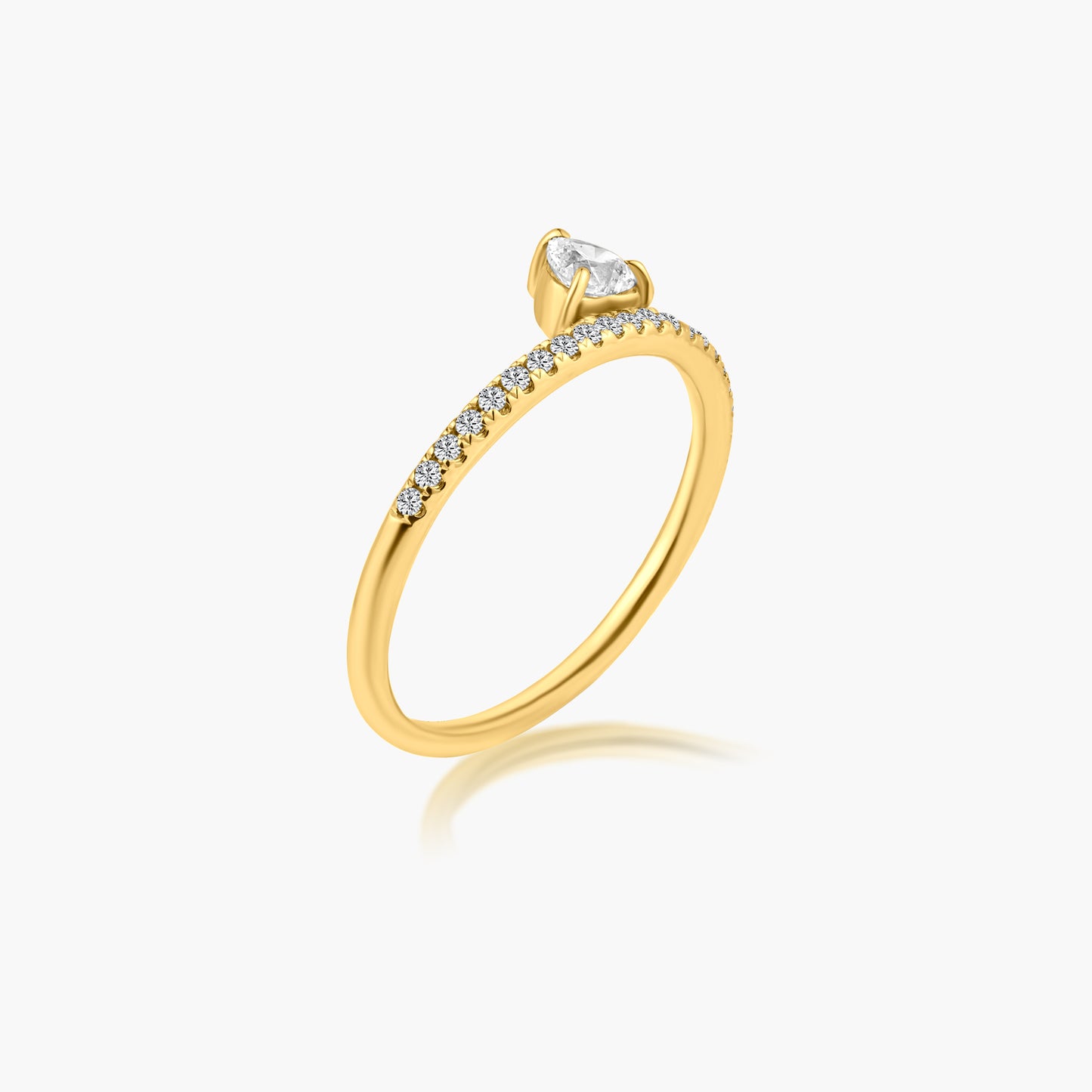 14K Yellow Gold Dainty Center Heart Diamond Ring - R60603104