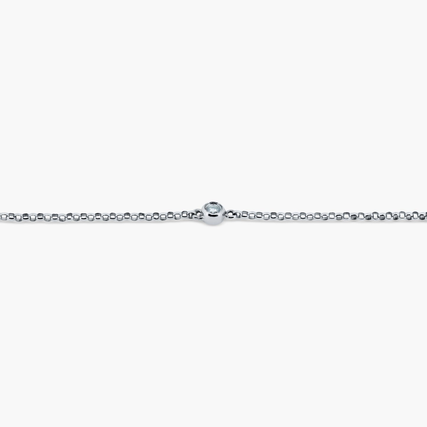 14K White Gold Dainty Round Bezel Bracelet - B04228A13