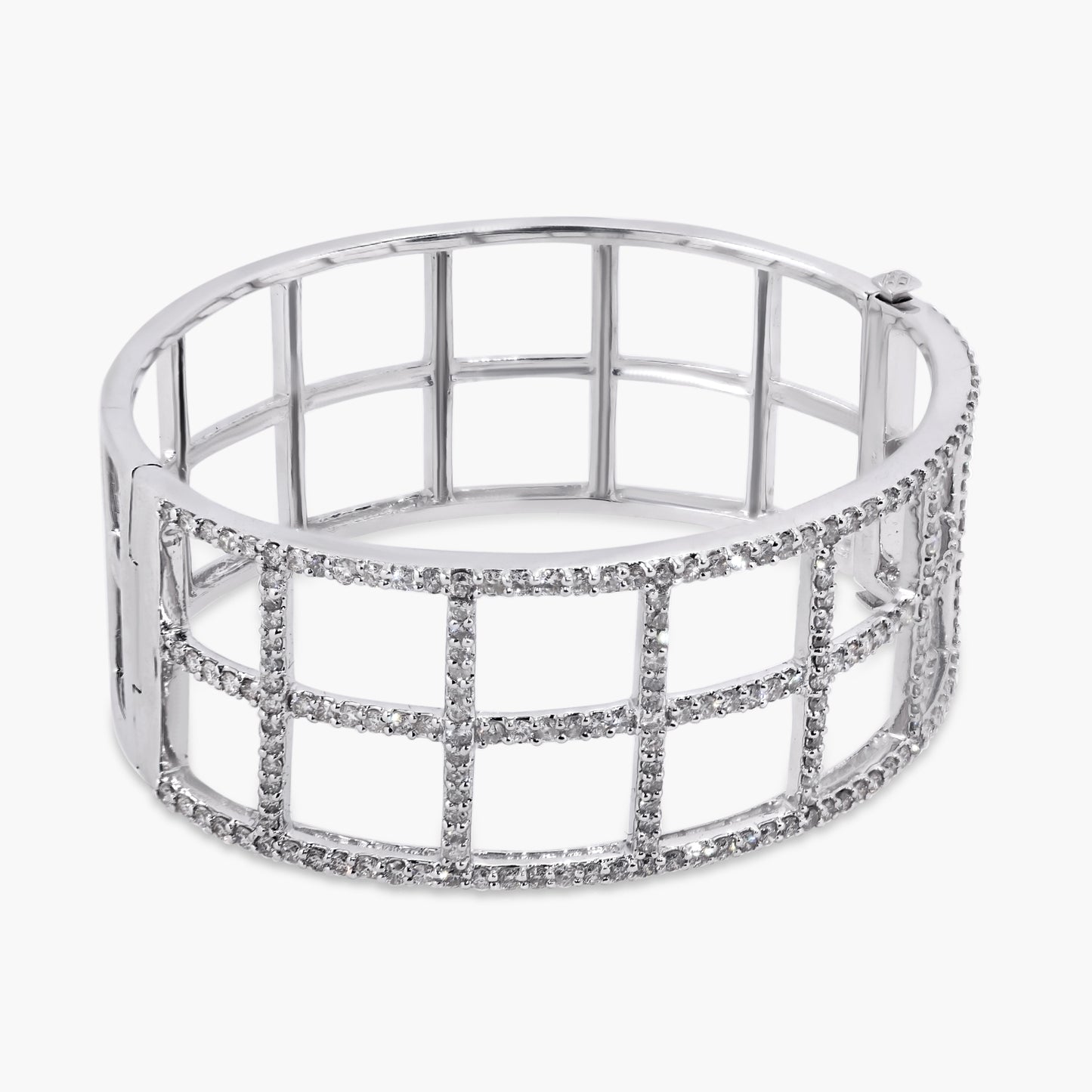 14K White Gold Statement Bangle - BG02462A01