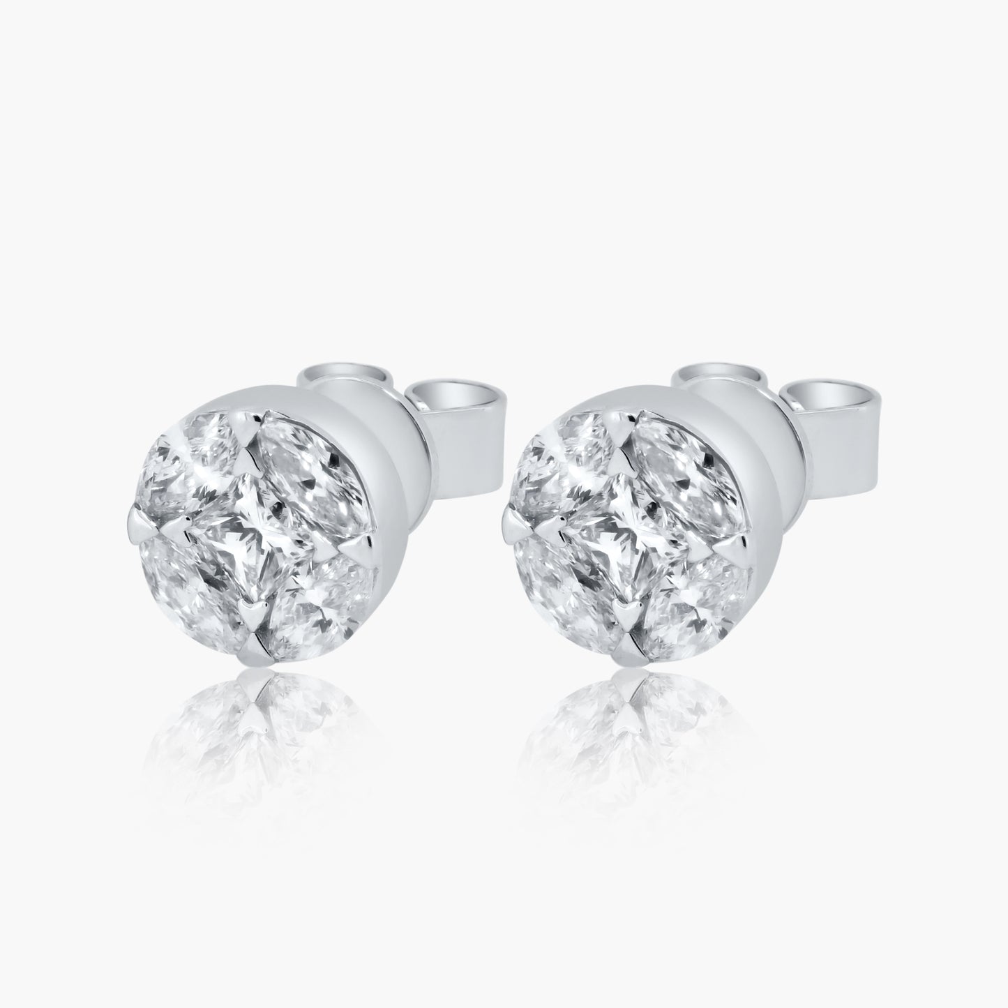 14K White Gold Stud Earrings-E05239D