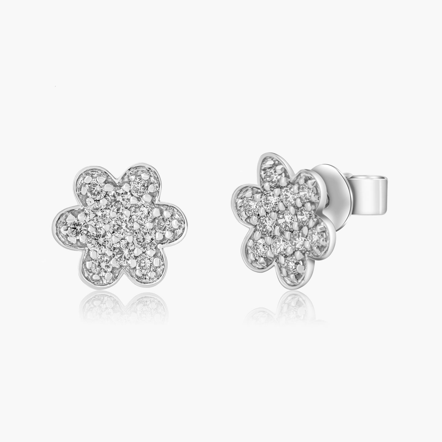 14K White Gold Flower Stud Earrings - E602124