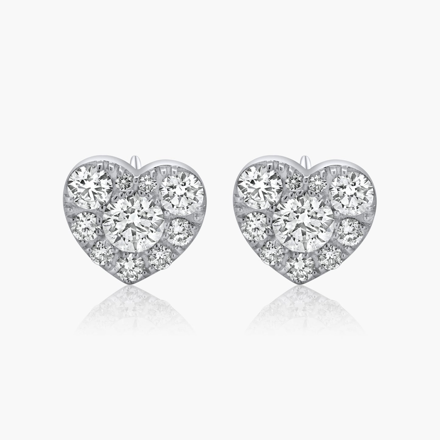 14K White Gold Dainty Heart Stud Earrings - E606460