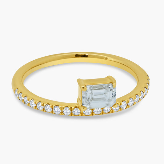 14K Yellow Gold Center Emerald Cut Diamond Ring - R60603102